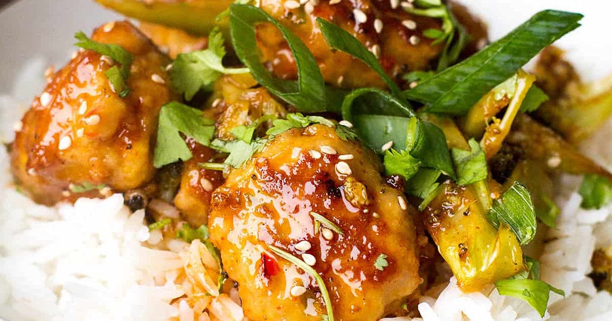 Chinese-Style Ginger Pork Meatballs and Broccoli Recipe | Samsung Food App