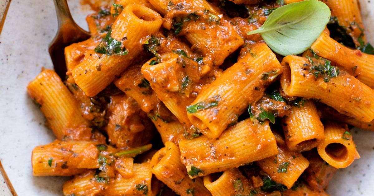 Spicy Vegan Sausage Pasta Recipe | Samsung Food App
