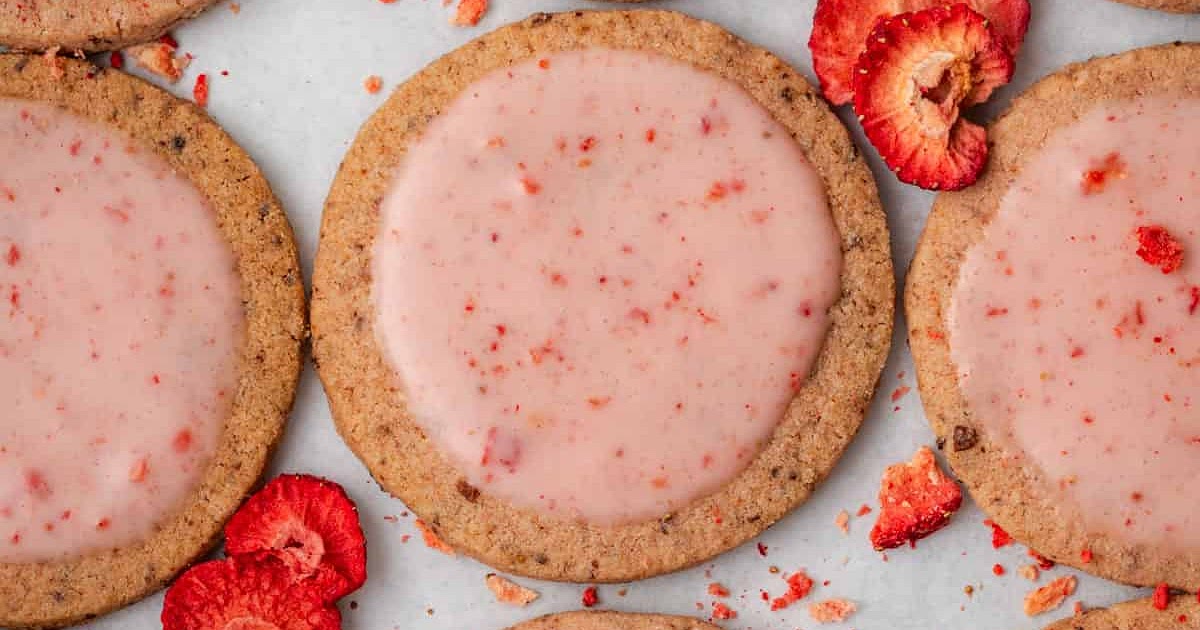 Strawberry Shortbread Cookies Recipe | Samsung Food App