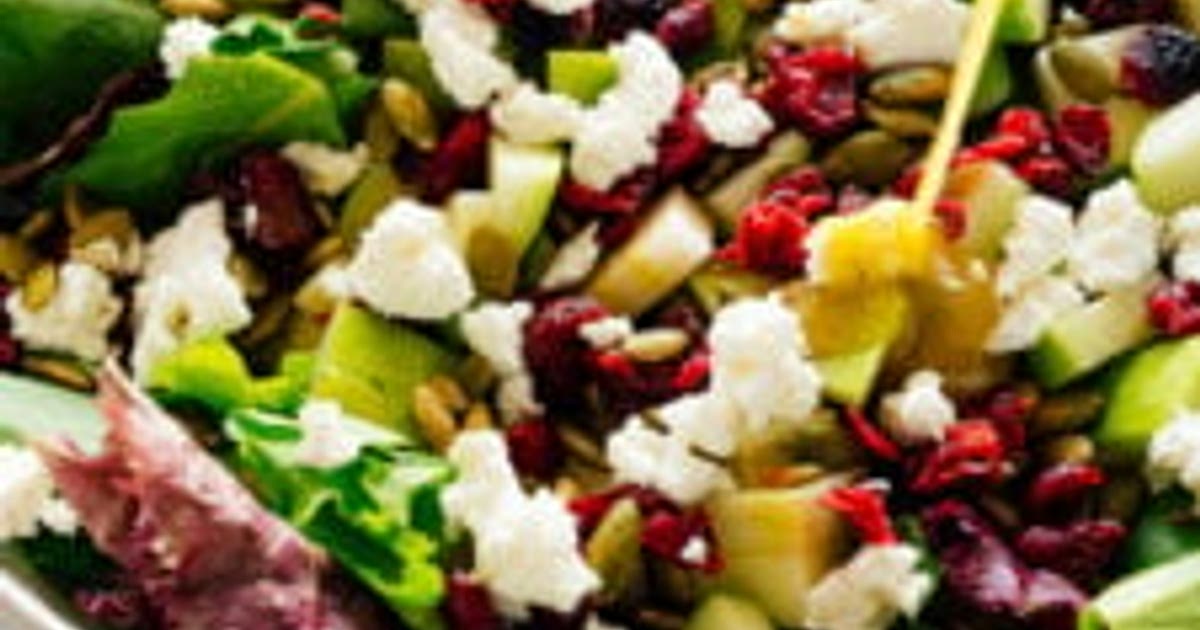 Favorite Green Salad with Apples, Cranberries and Pepitas Recipe | Samsung Food App