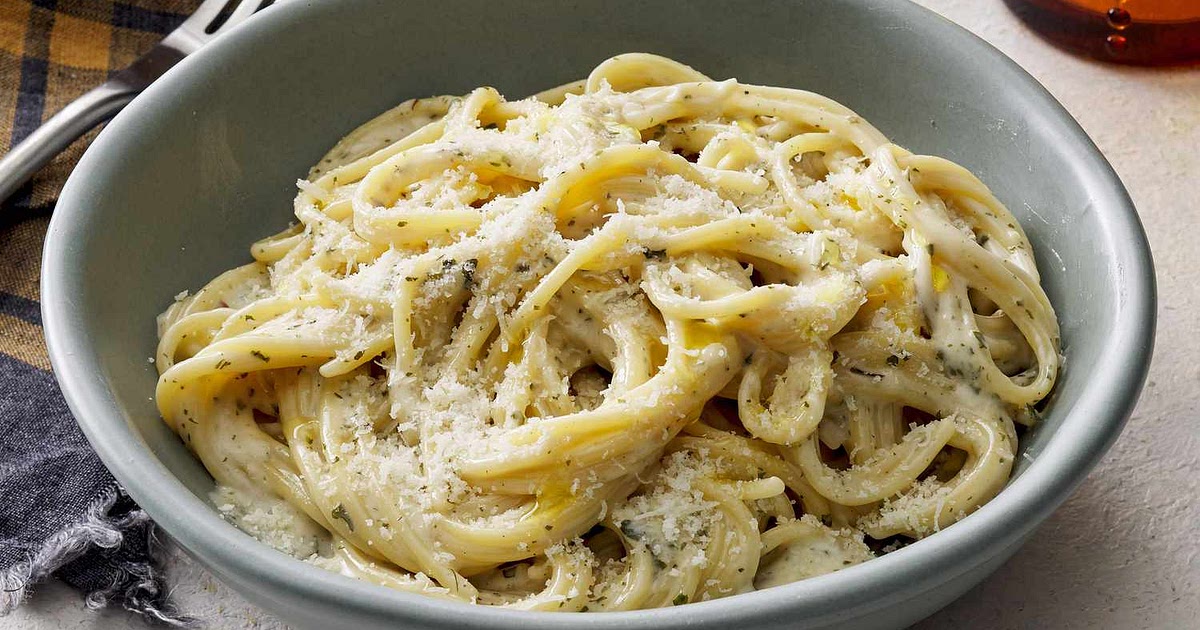 Creamy Garlic Pasta Recipe | Samsung Food App