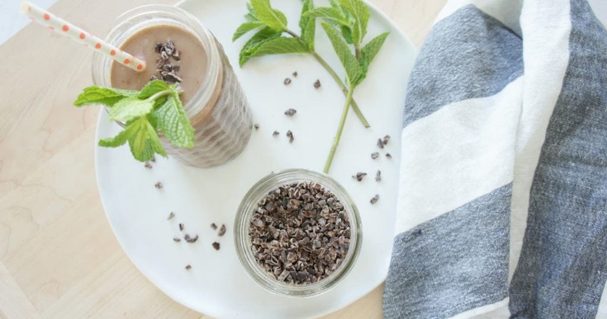 Mint Chocolate Black Bean Smoothie Recipe | Samsung Food App
