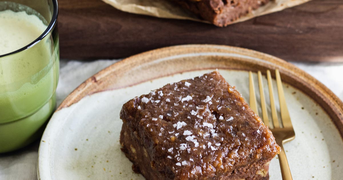 vegan salted caramel chocolate banana cake Recipe | Samsung Food App