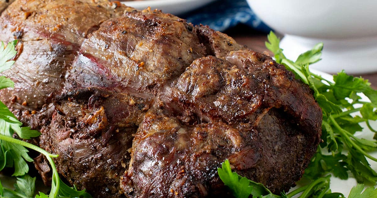 Beef Tenderloin Roast with Gravy Recipe | Samsung Food App