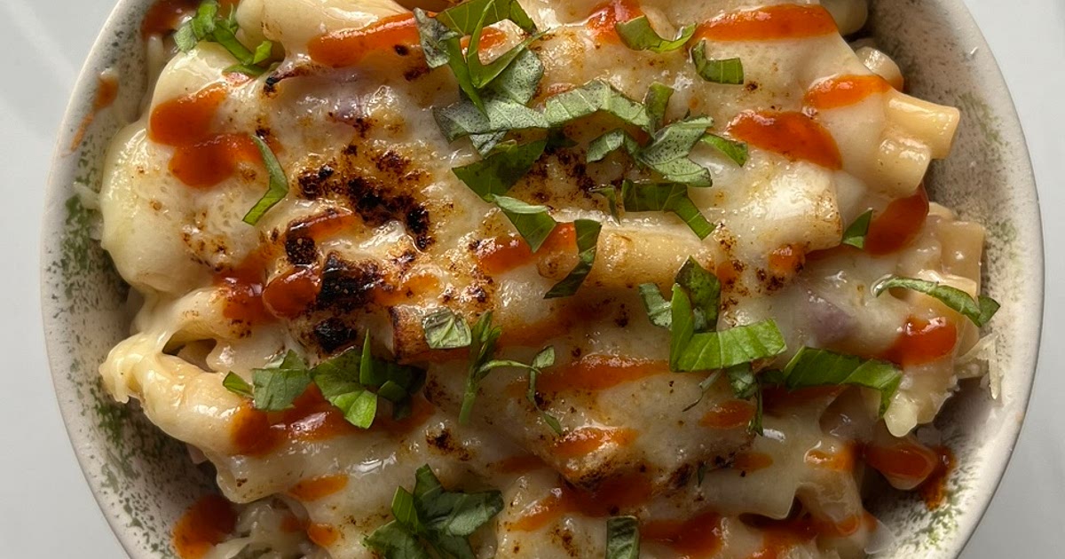 Sweet & Spicy Mac and Cheese Recipe | Samsung Food App