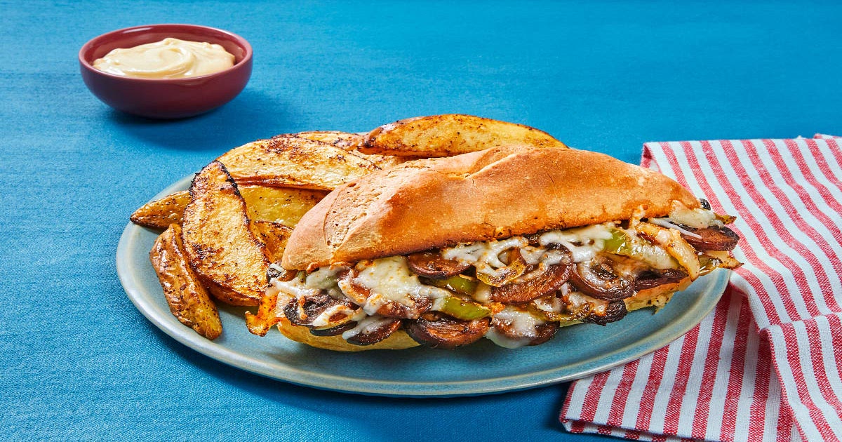 Mozzarella & Mushroom Hoagies with Dijon Mayo & Seasoned Potato Wedges Recipe | Samsung Food App