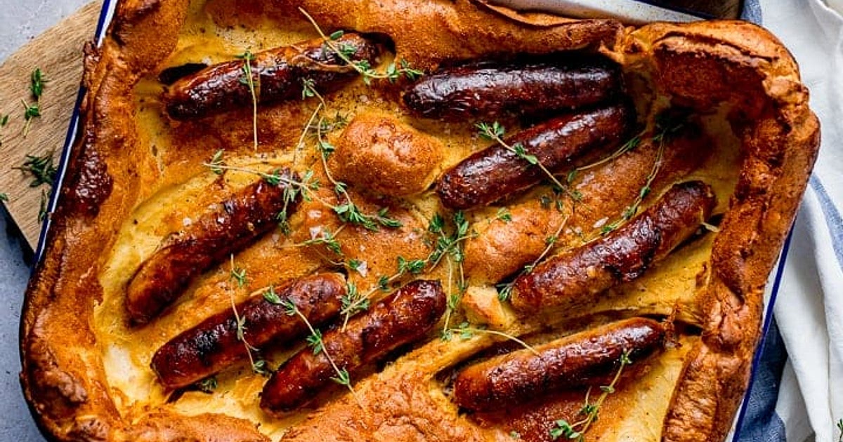 Toad in the hole with red onion gravy Recipe | Samsung Food App