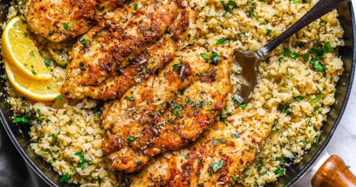 15-Minute Garlic Butter Chicken with Parmesan Cauliflower Rice Recipe | Samsung Food App