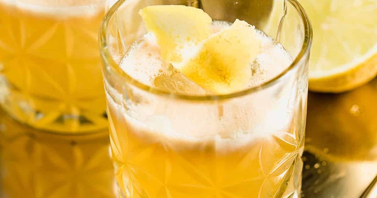 Gold Rush Cocktail Recipe | Samsung Food App