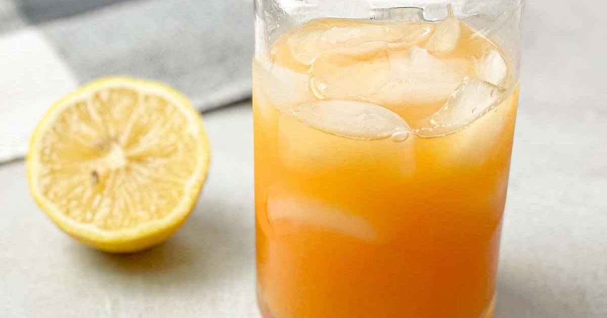 4 Ingredient Homemade Electrolyte Drink (Hydrating) Recipe | Samsung Food App