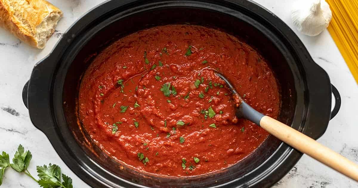 Slow Cooker Spaghetti Sauce Recipe | Samsung Food App