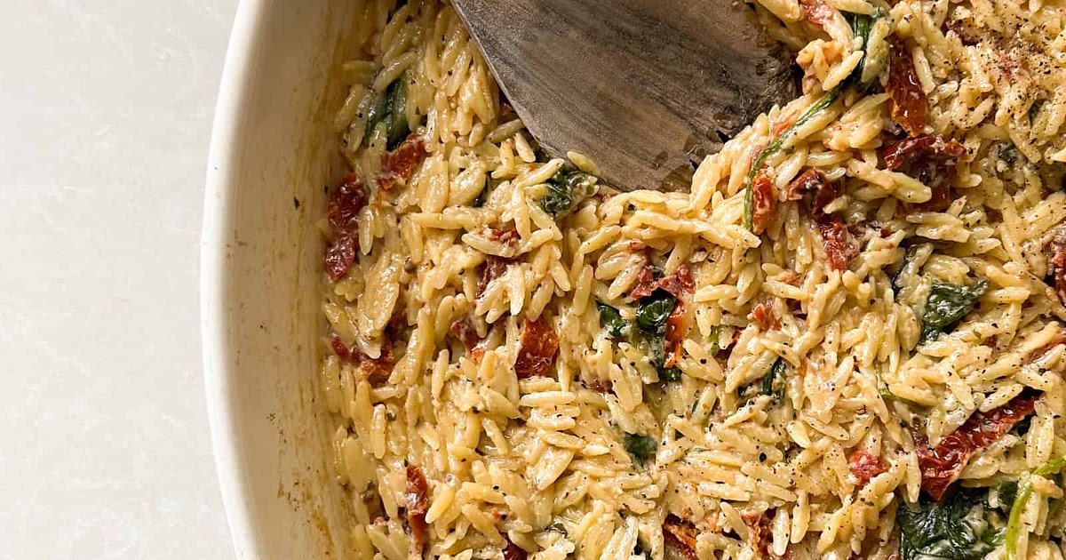 Boursin Spinach & Sun-dried Tomato Orzo Bake Recipe | Samsung Food App