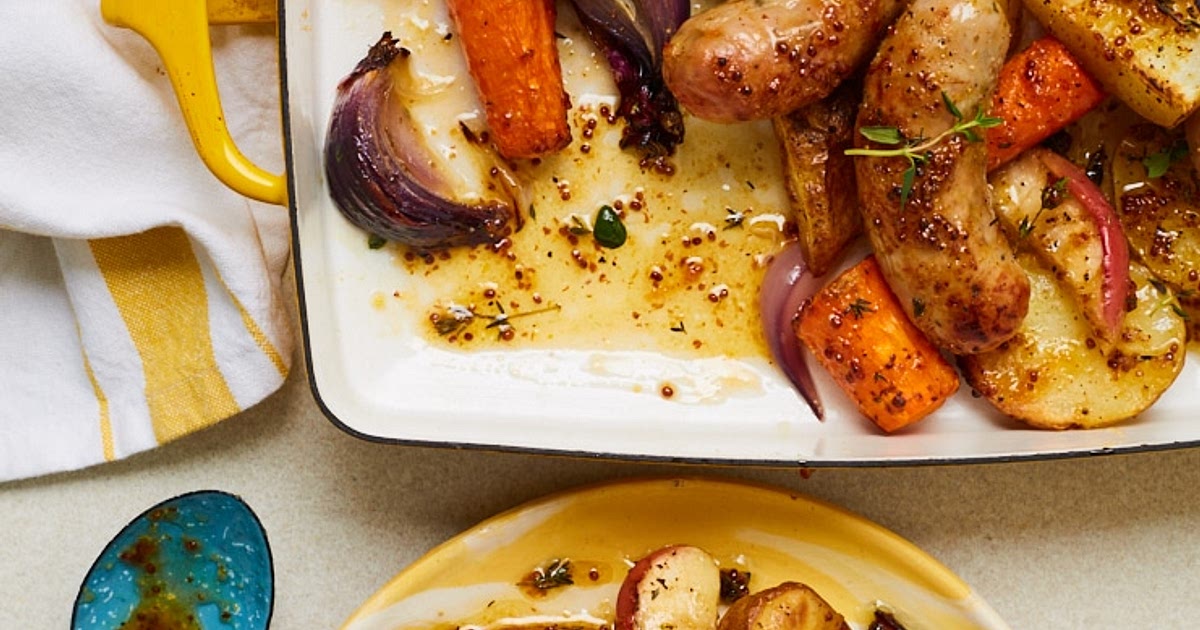 Sausage Traybake | Slimming & Weight Watchers Friendly Recipe | Samsung Food App