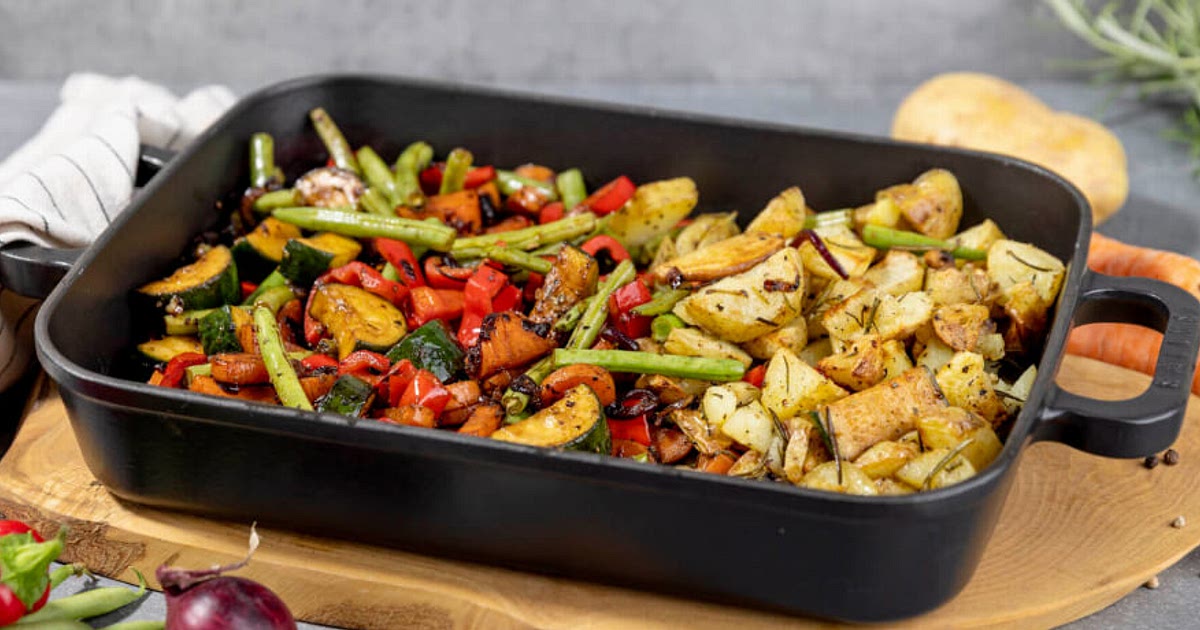 Gemüsepfanne mit Ofenkartoffeln Recipe | Samsung Food App
