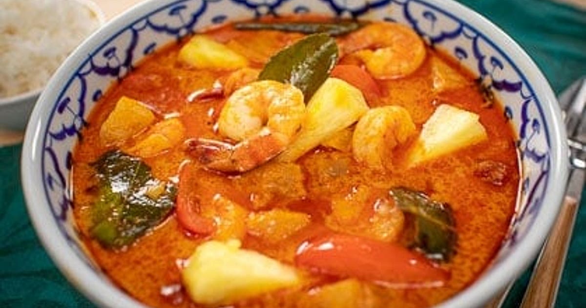Thai Pineapple Curry with Shrimp Recipe | Samsung Food App