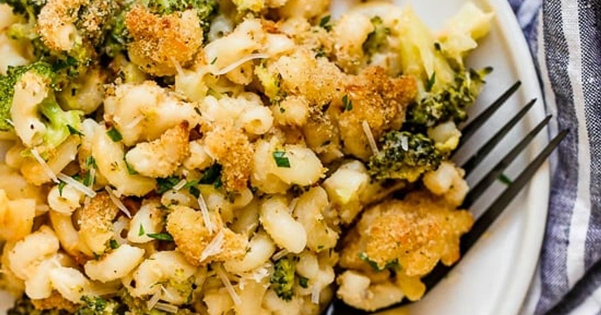 Skinny Baked Broccoli Macaroni and Cheese Recipe | Samsung Food App