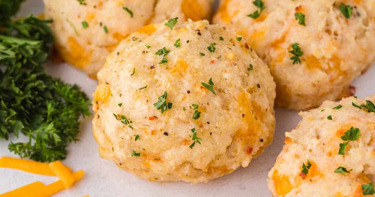 Copycat Red Lobster Biscuits Recipe | Samsung Food App