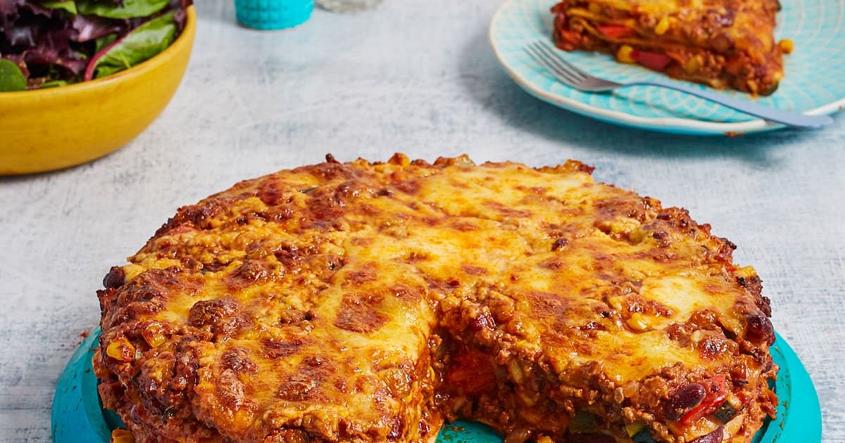 Enchilada Lasagne | Slimming & Weight Watchers Friendly Recipe | Samsung Food App