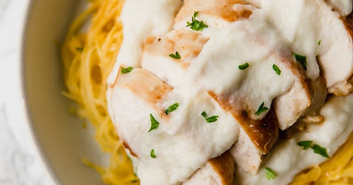 Paleo Spaghetti Squash Chicken Alfredo Recipe | Samsung Food App