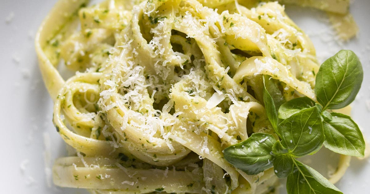 Fettuccine al Pesto Recipe | Samsung Food App