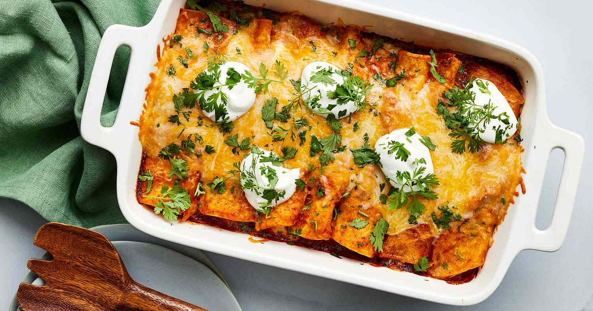 The Only Chicken Enchilada Recipe You'll Ever Need | Samsung Food App
