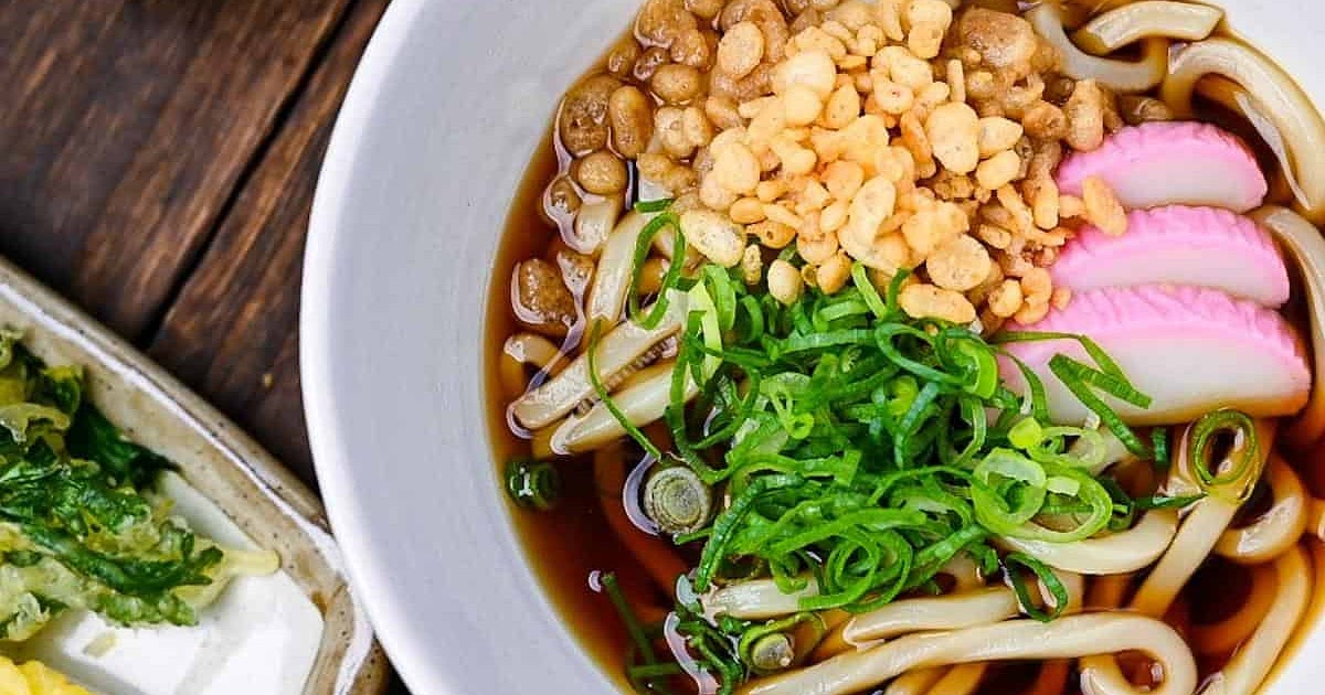 Simple Udon Noodle Soup (Kake Udon) Recipe | Samsung Food App