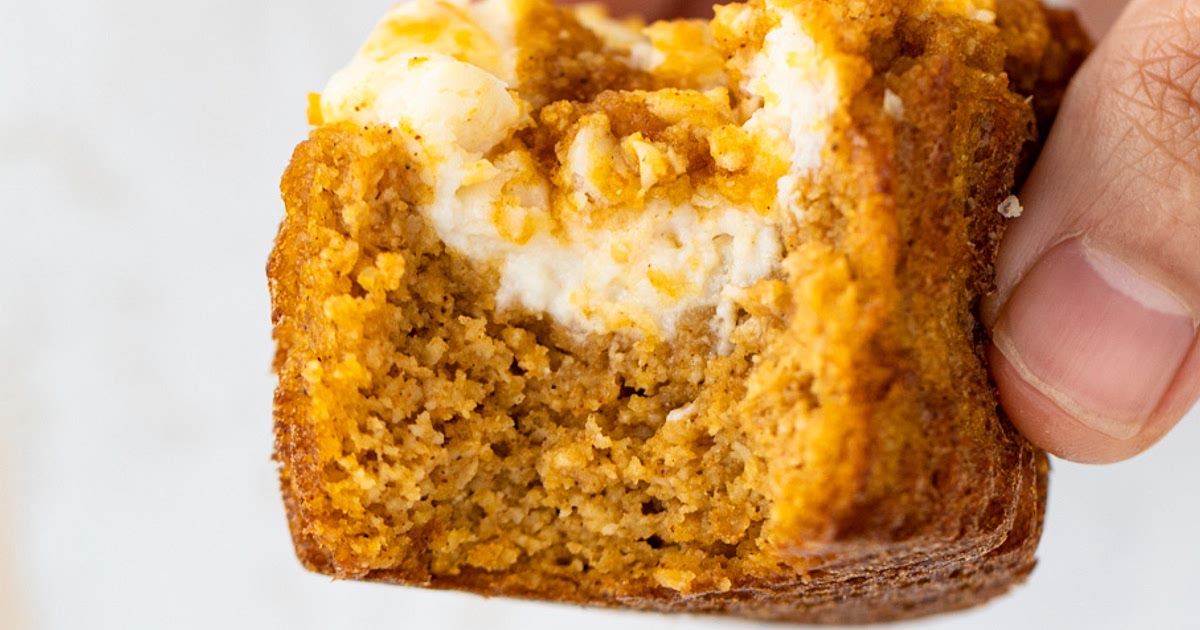 Keto Pumpkin Cream Cheese Muffins {4 Net Carbs each!} Recipe | Samsung Food App