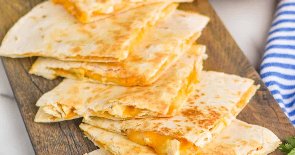 Taco Bell Chicken Quesadilla Recipe | Samsung Food App