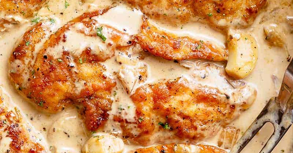 Creamy Garlic Chicken Breast Recipe | Samsung Food App