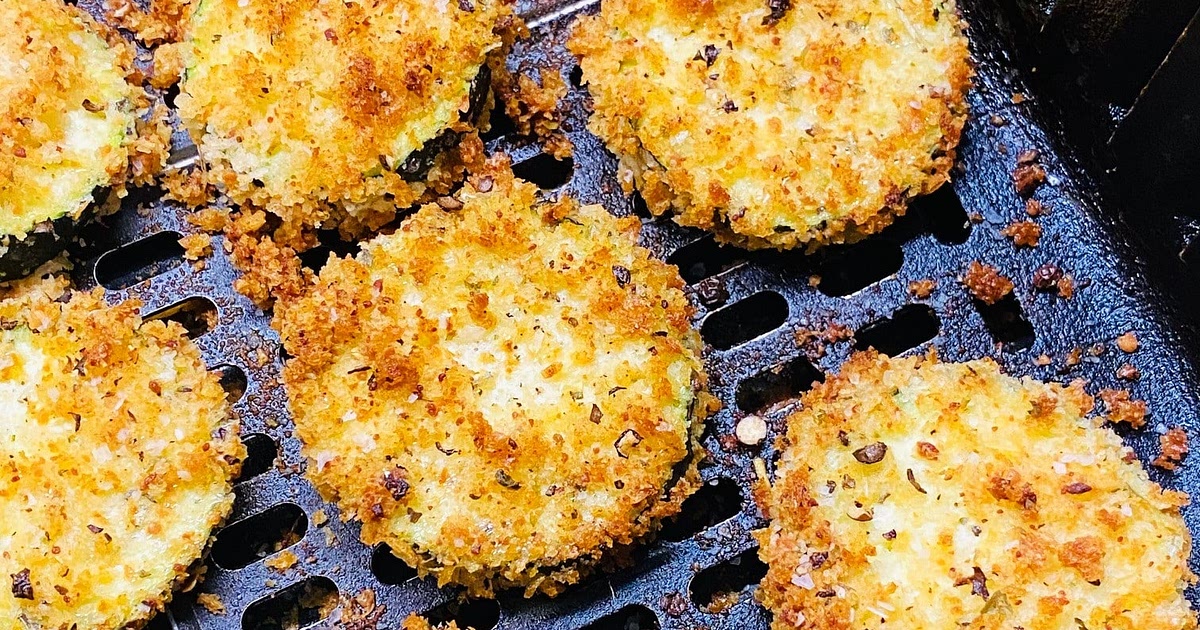 Crispy Air Fryer Zucchini Chips Recipe | Samsung Food App