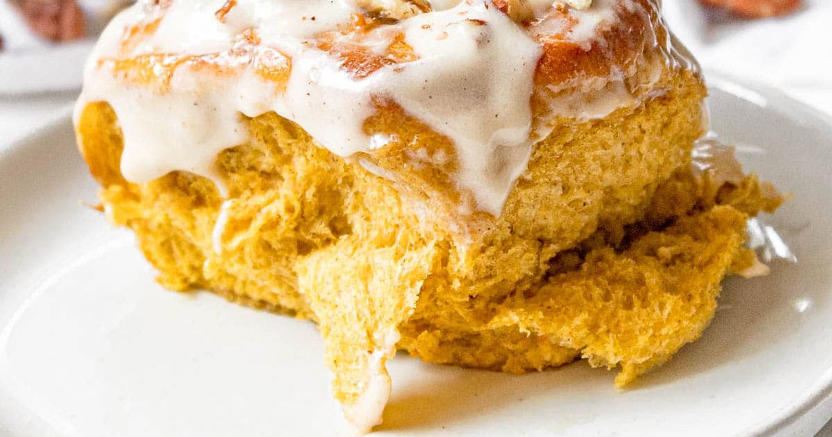 Pumpkin Spice Cinnamon Rolls Recipe | Samsung Food App