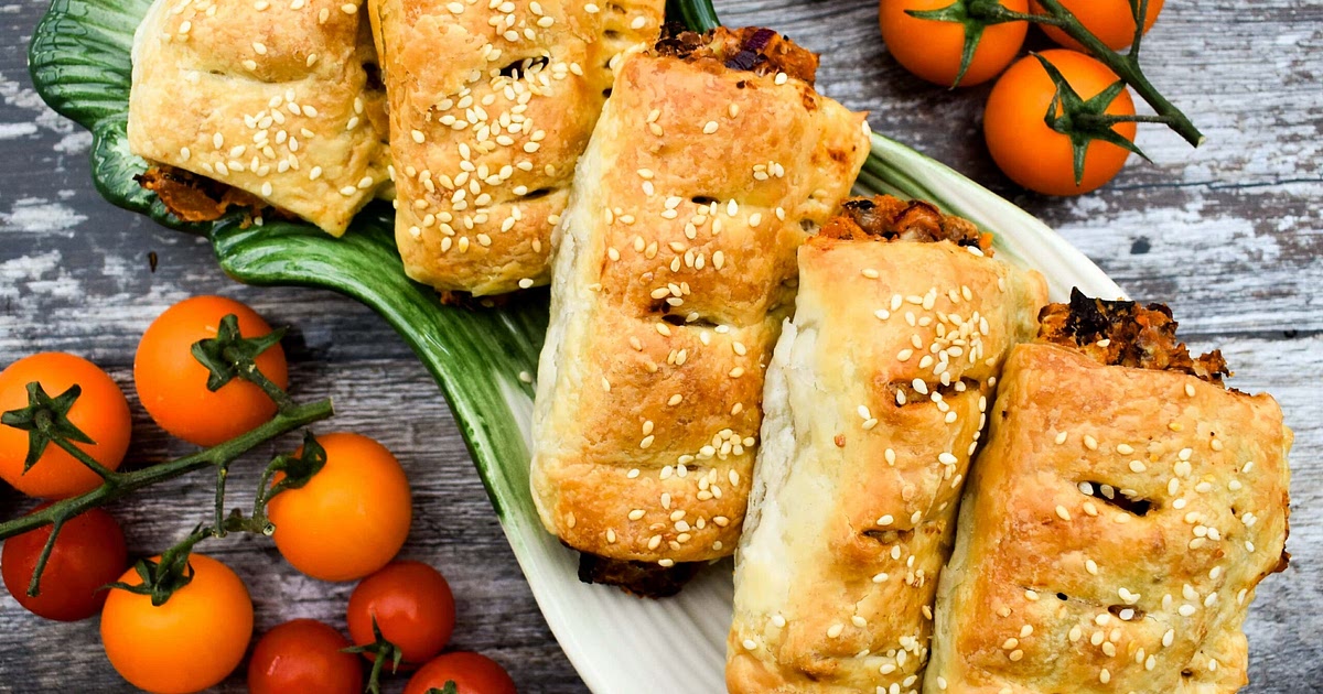 Vegan Sausage Rolls with Red Kidney Beans & Cheese Recipe | Samsung Food App