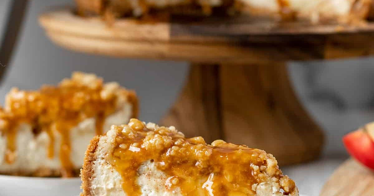 Apple Crumble Cheesecake Recipe | Samsung Food App