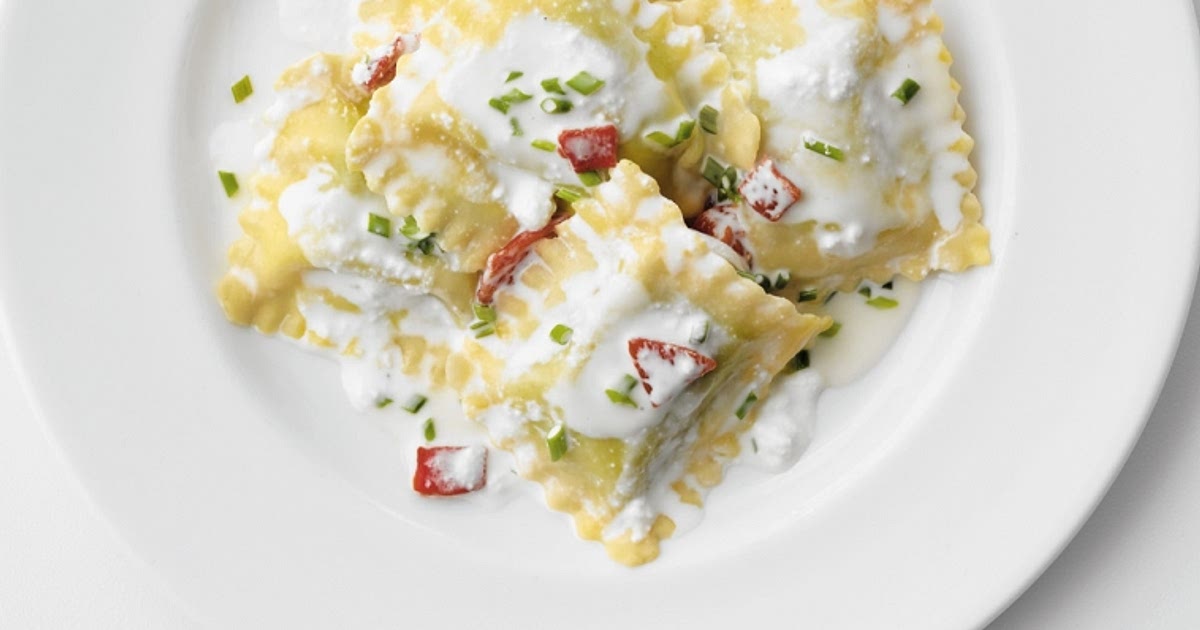 Ravioli with Ricotta and Roasted Red Peppers Recipe | Samsung Food App