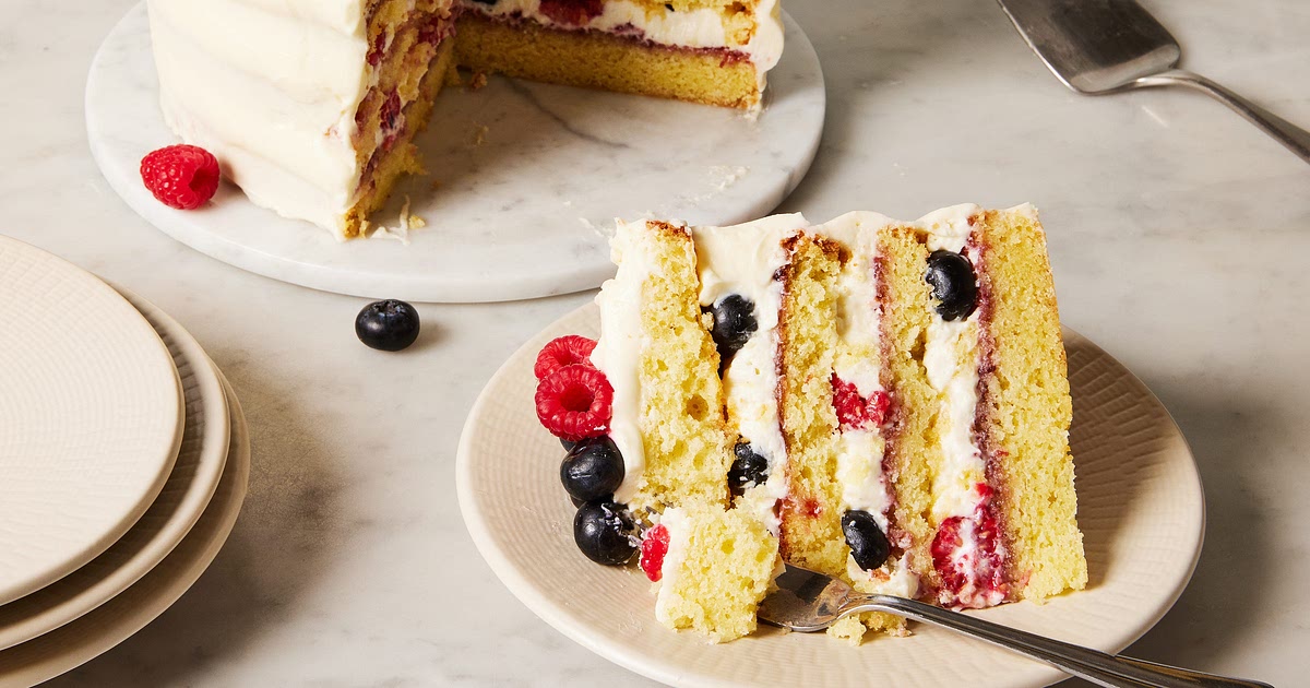 Chantilly Cake Recipe | Samsung Food App