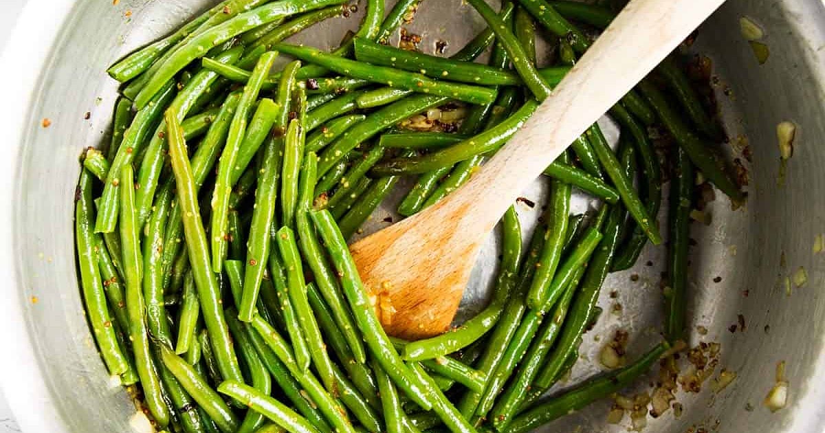 Easy Sautéed Green Beans Recipe | Samsung Food App
