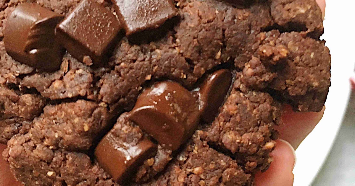 Healthy Double Chocolate Chip Cookie Recipe | Samsung Food App