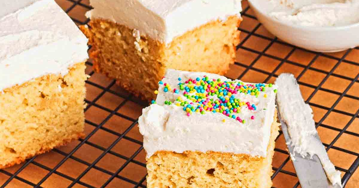 Vanilla Wacky Cake Recipe | Samsung Food App