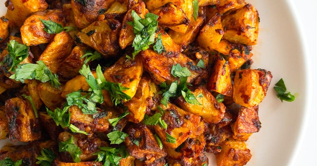 Batata Harra (Spicy Potatoes) Recipe | Samsung Food App