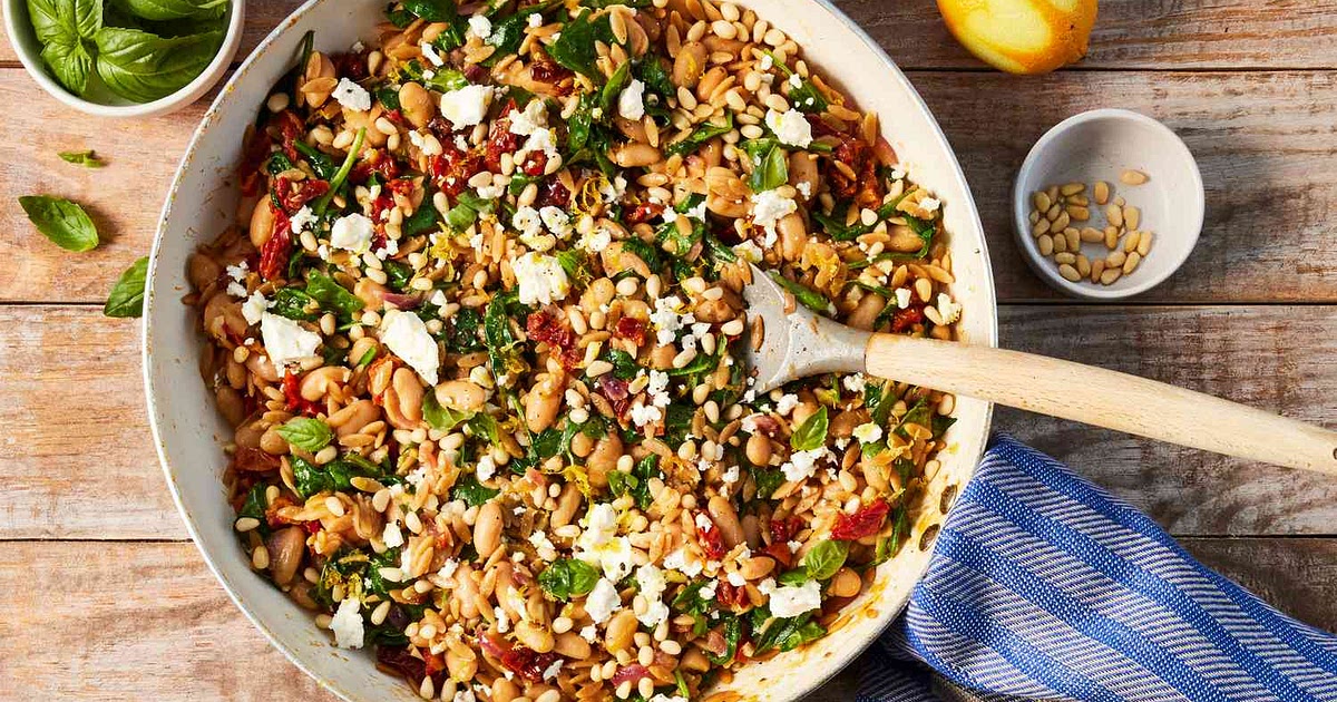 One-Pot White Bean, Spinach & Sun-Dried Tomato Orzo with Lemon & Feta Recipe | Samsung Food App
