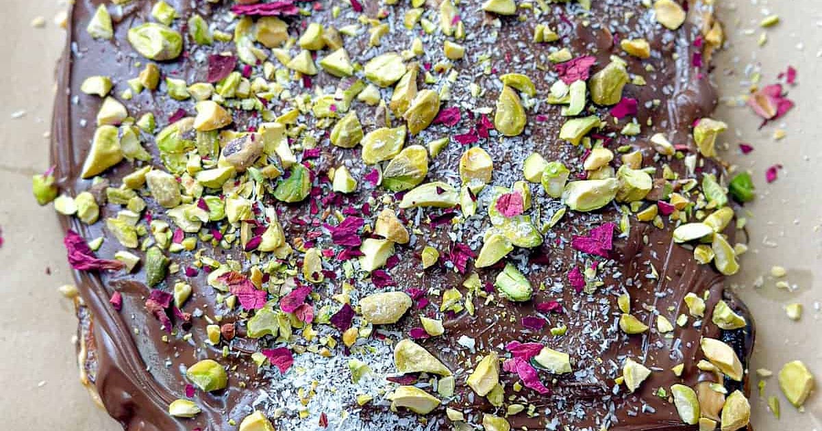 Viral Snickers Date Bark Recipe | Samsung Food App