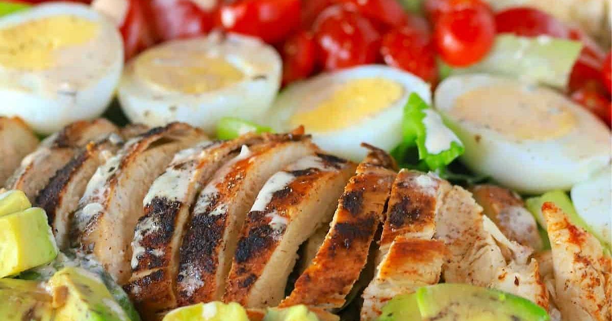 Low Carb Chicken Cobb Salad with Chipotle Ranch Dressing Recipe | Samsung Food App