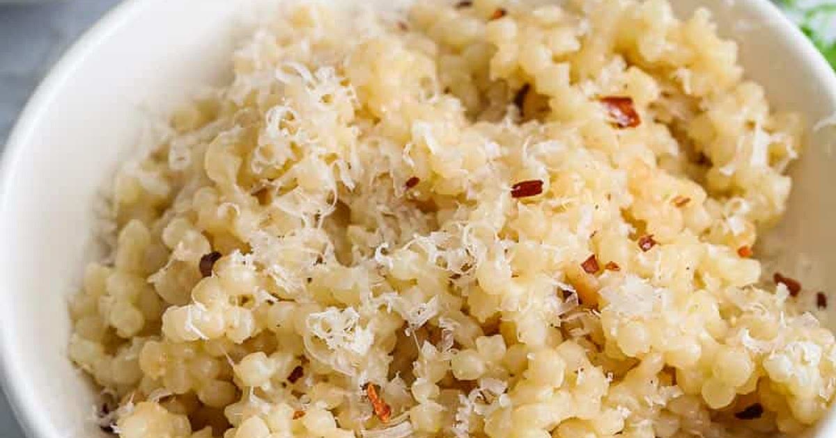 Garlicky Israeli Couscous Recipe | Samsung Food App