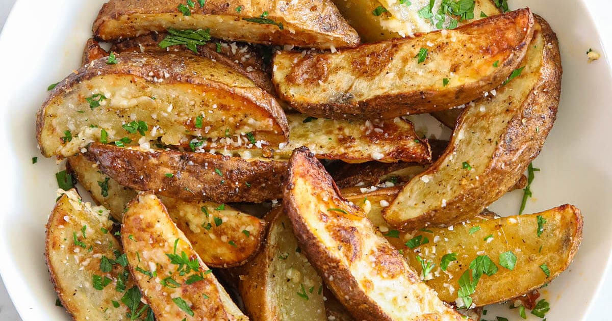 Air Fryer Potato Wedges Recipe | Samsung Food App