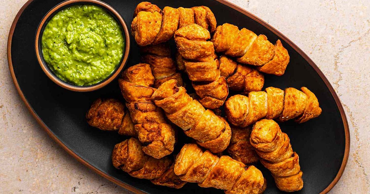 Tequeños (Venezuelan Cheese Sticks) Recipe | Samsung Food App