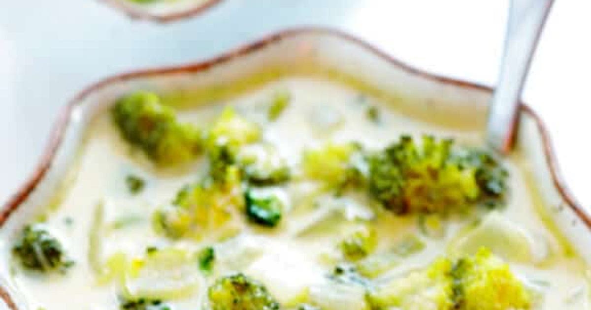 5-Ingredient Broccoli Cheese Soup Recipe | Samsung Food App