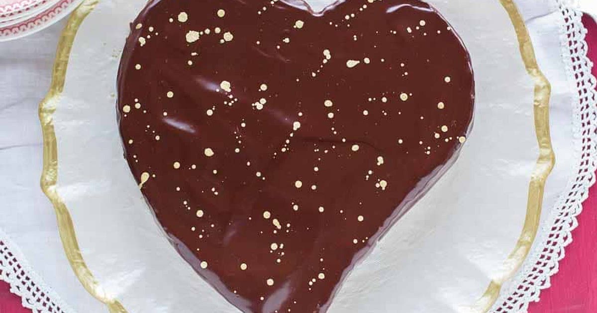 Heart of Gold Flourless Chocolate Cake Recipe | Samsung Food App