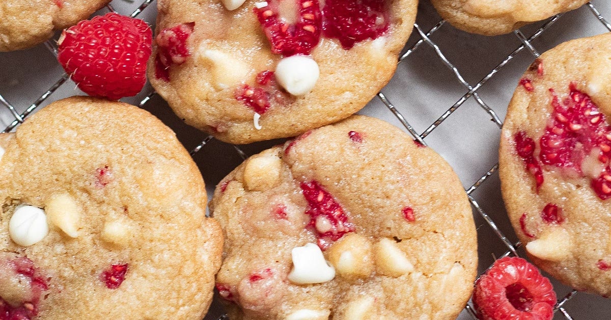 Raspberry White Chocolate Cookies - Subway Inspired Recipe | Samsung ...