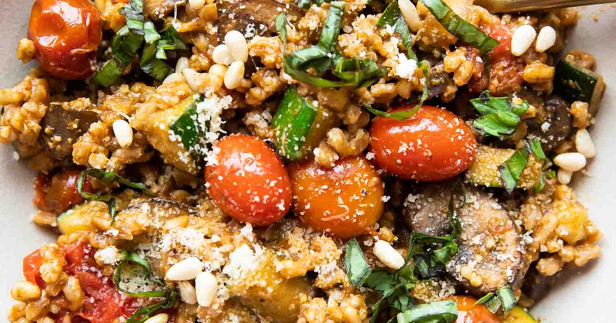 Farro with Blistered Tomatoes & Pesto Recipe | Samsung Food App