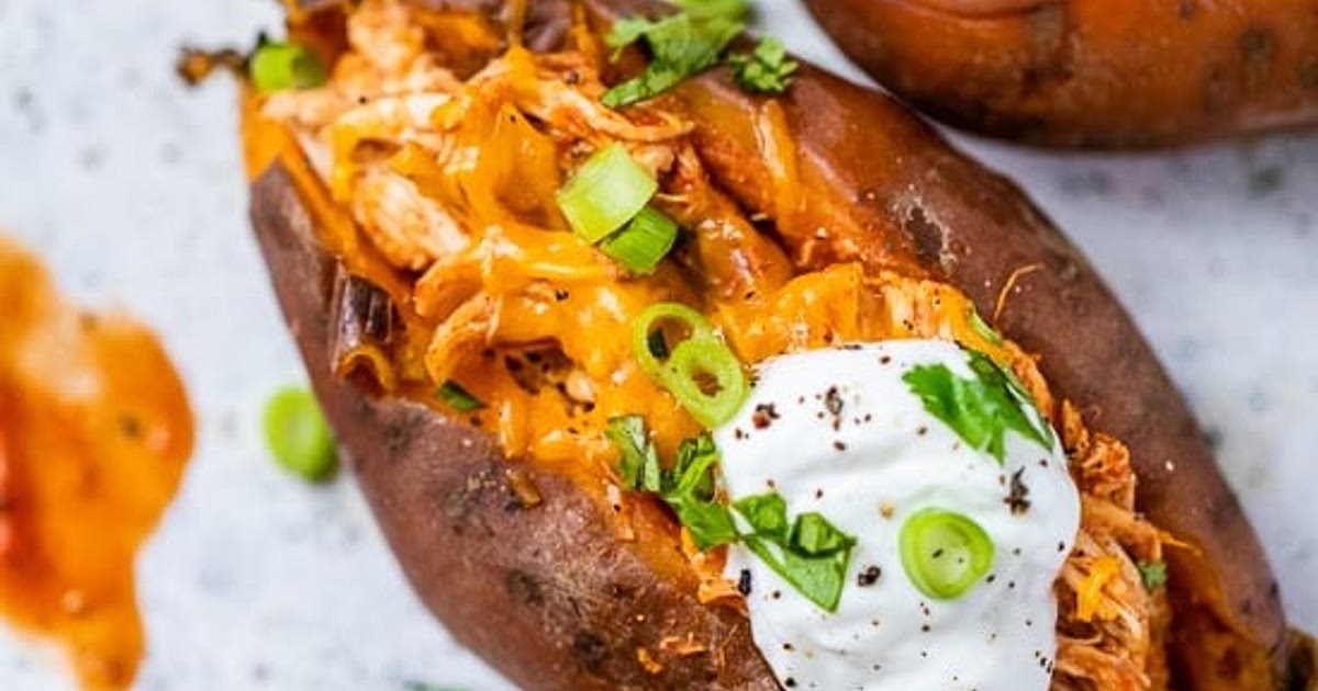 Slow Cooker Loaded Enchilada Chicken Stuffed Sweet Potatoes Recipe | Samsung Food App